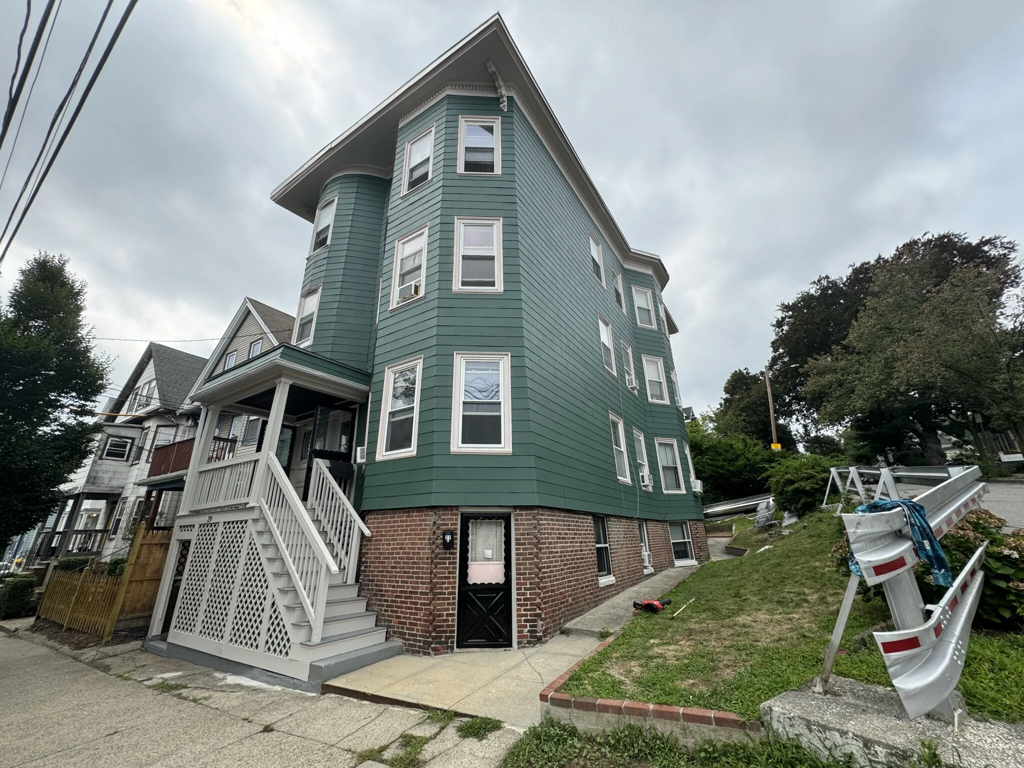 4 bed, 3 bath apartment for rent at 29 Cameron Ave Unit 3, Teele Square — photo 34 of 35