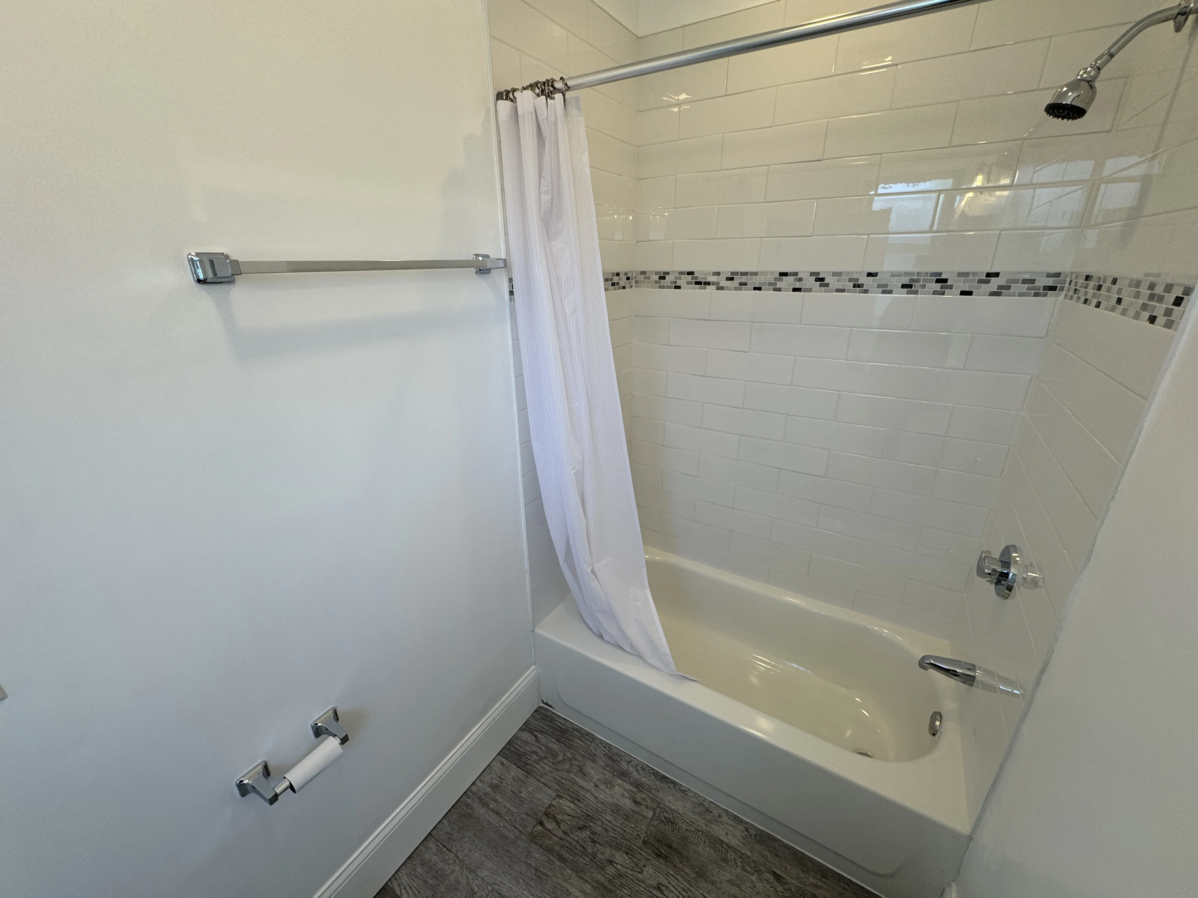 4 bed, 3 bath apartment for rent at 29 Cameron Ave Unit 3, Teele Square — photo 29 of 35