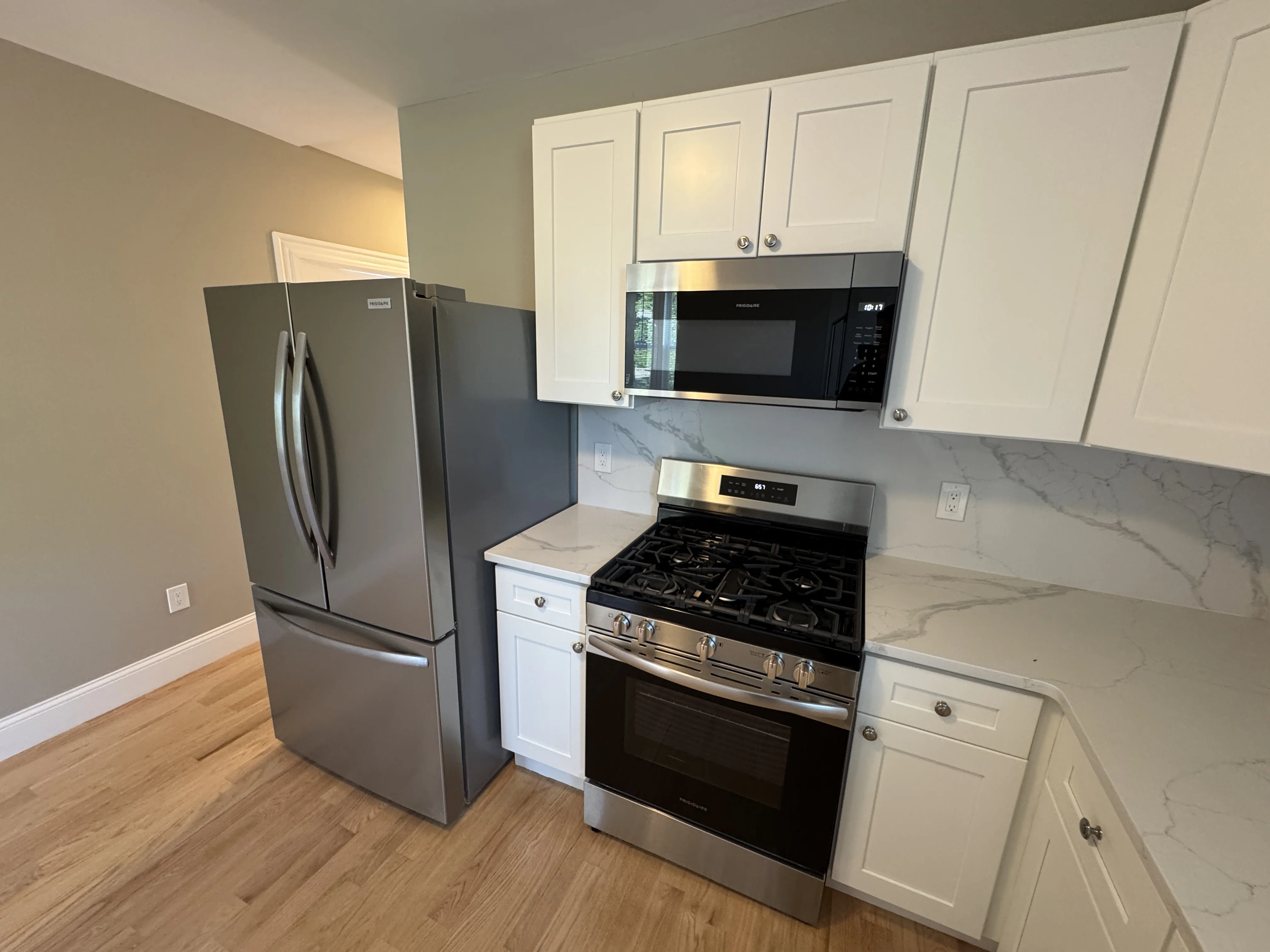 4 bed, 3 bath apartment for rent at 29 Cameron Ave Unit 4, Teele Square — photo 33 of 34