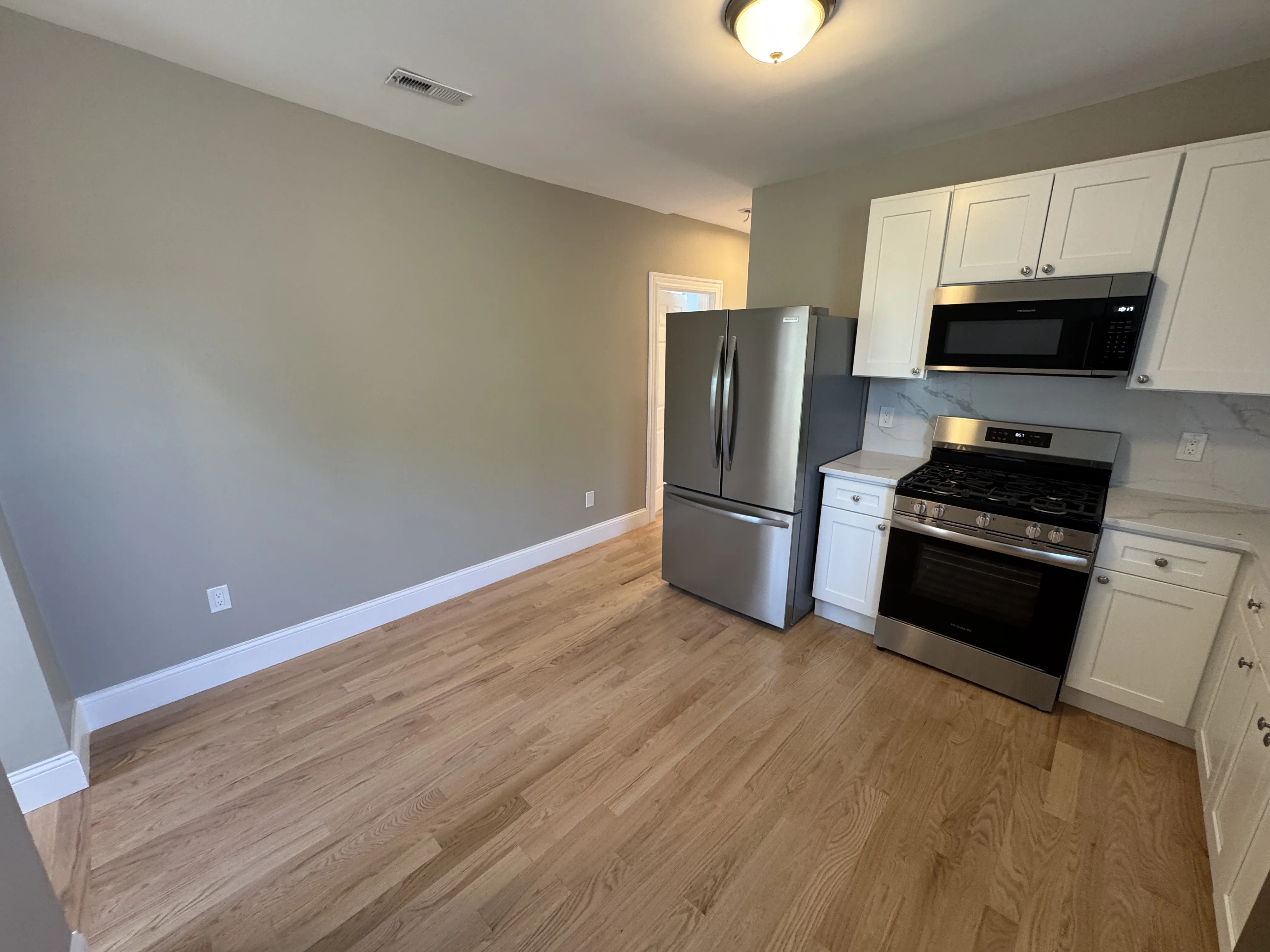 4 bed, 3 bath apartment for rent at 29 Cameron Ave Unit 4, Teele Square — photo 30 of 34
