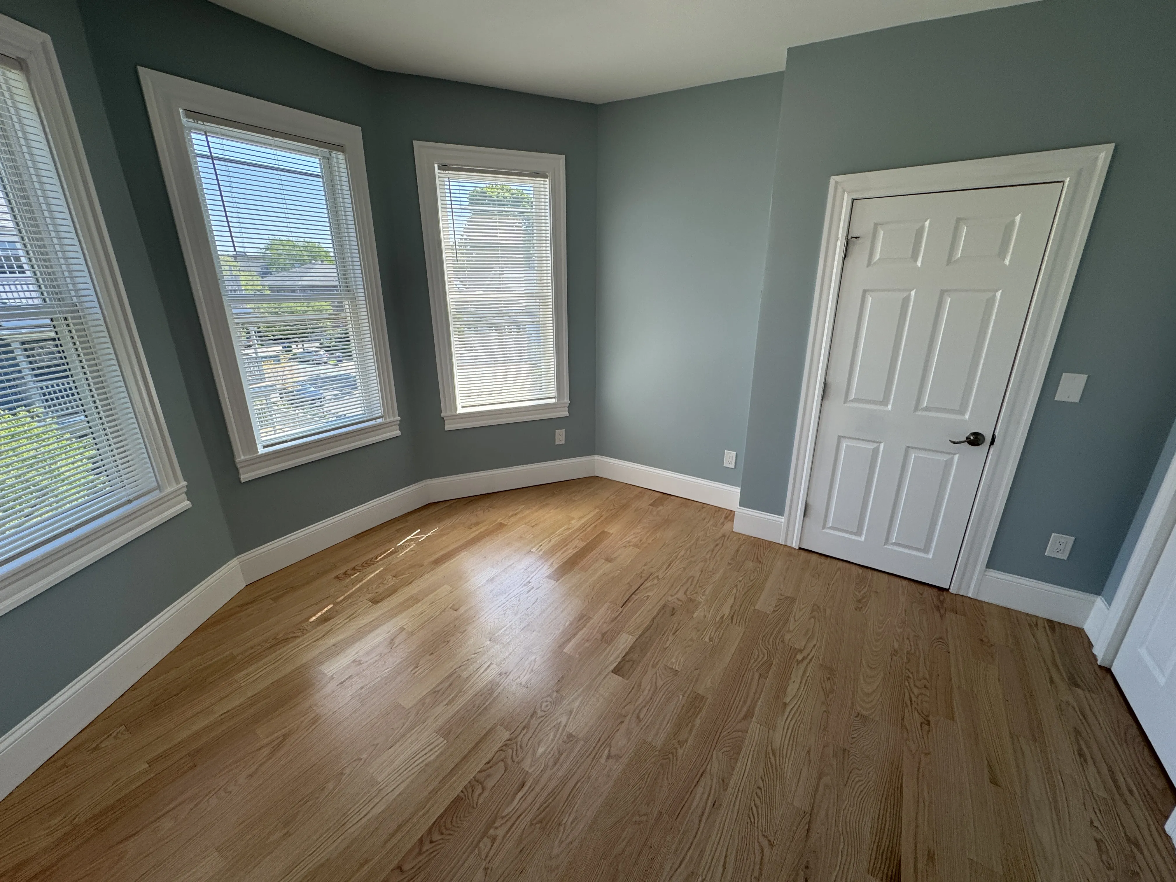 4 bed, 3 bath apartment for rent at 29 Cameron Ave Unit 4, Teele Square — photo 25 of 34