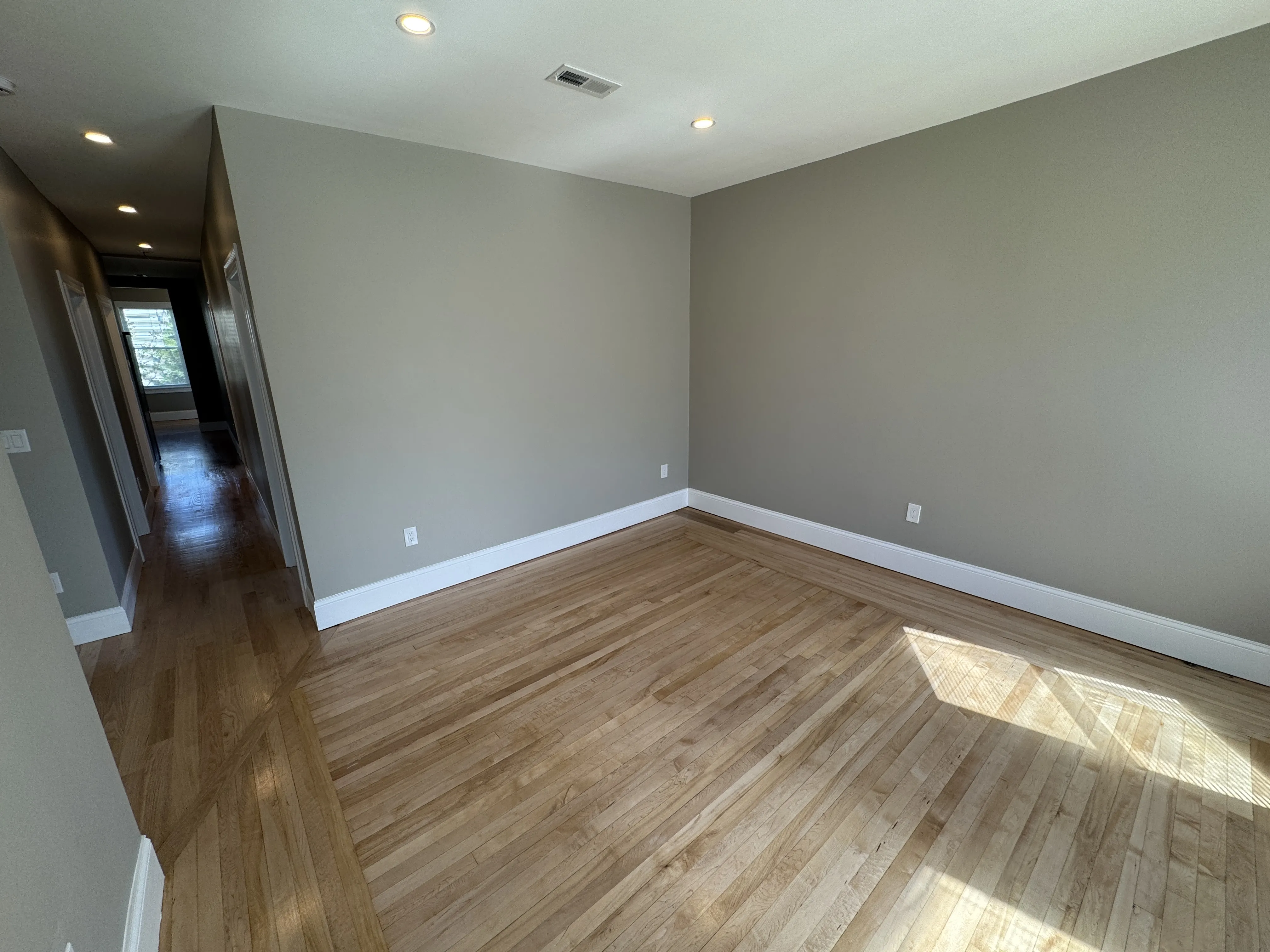 4 bed, 3 bath apartment for rent at 29 Cameron Ave Unit 4, Teele Square — photo 6 of 34