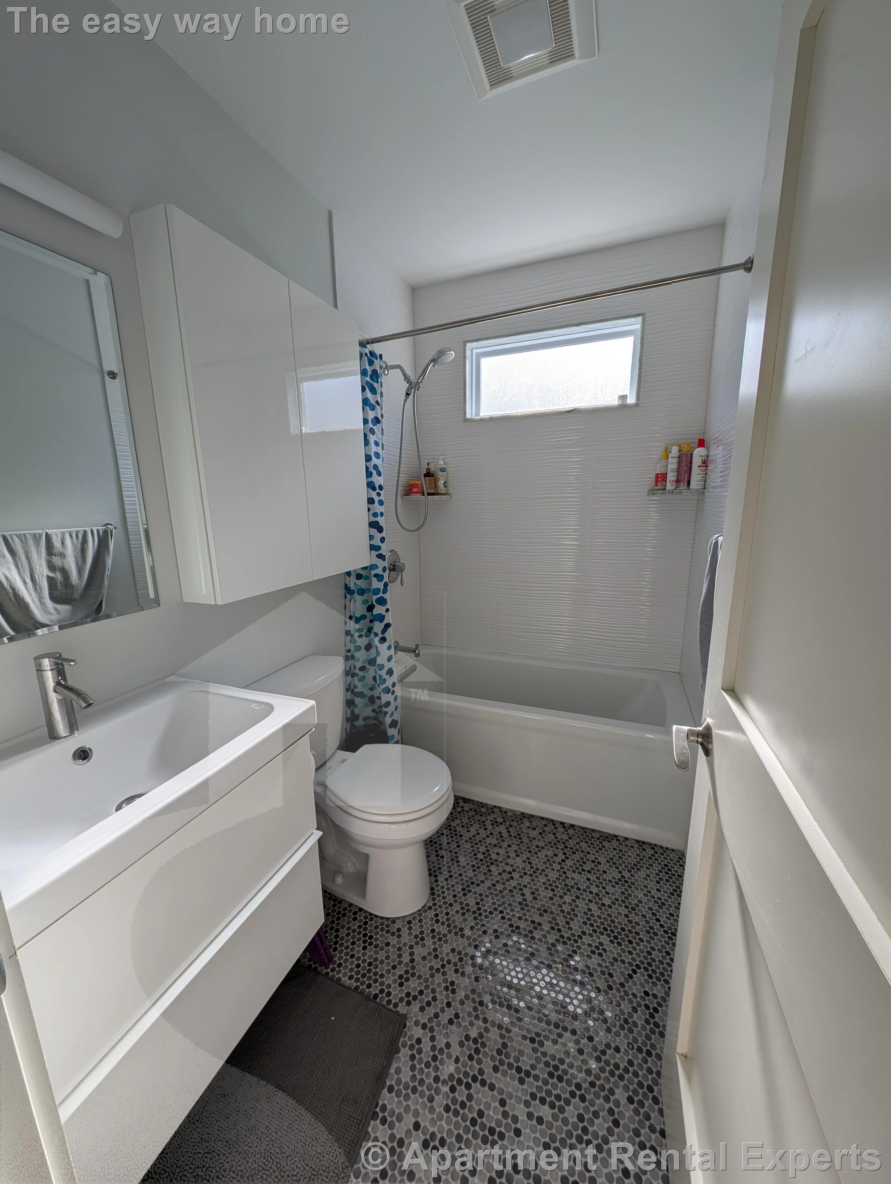 2 bed, 2 bath apartment for rent at 29 Cameron Ave Unit B, Davis Square — photo 8 of 27