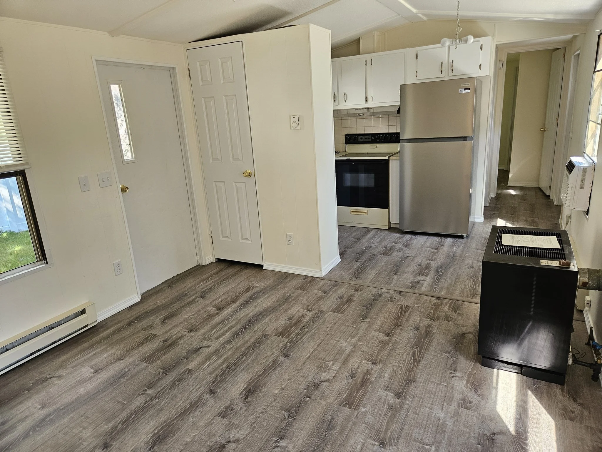 2 bed, 1 bath apartment for rent at 29 Catacunemaug Rd Unit 2, Shirley — photo 8 of 17