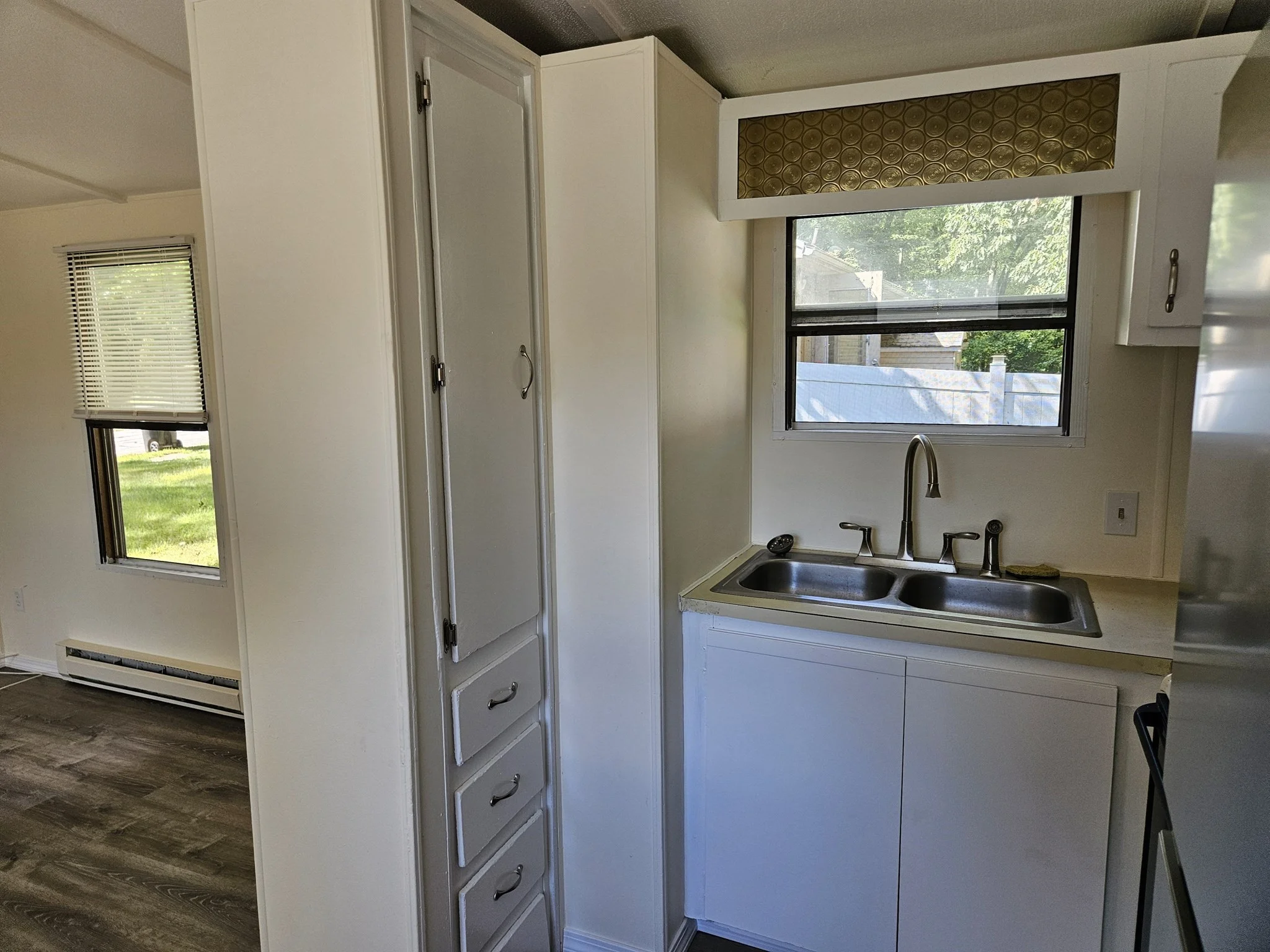 2 bed, 1 bath apartment for rent at 29 Catacunemaug Rd Unit 2, Shirley — photo 7 of 17