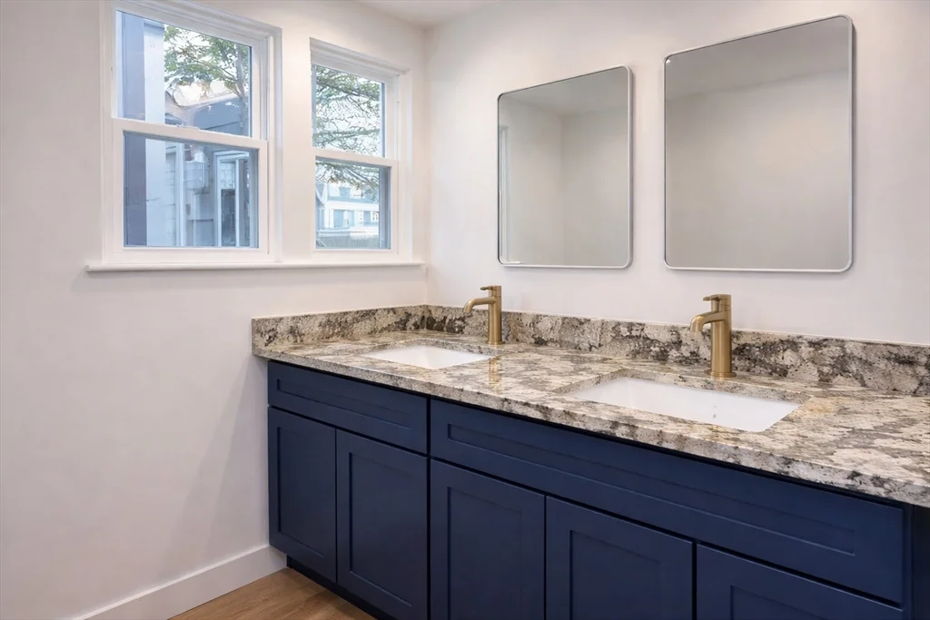 2 bed, 2 bath apartment for rent at 29 Catherine St Unit 1, Roslindale — photo 6 of 8