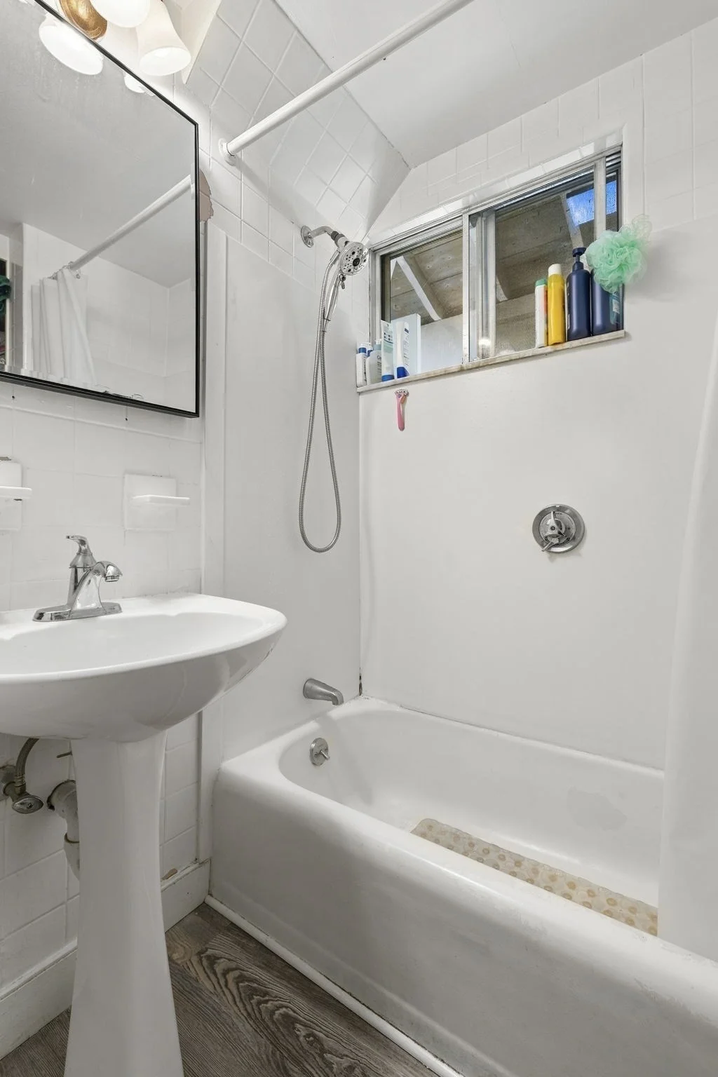 2 bed, 1 bath apartment for rent at 29 Chapman St Unit 1, Canton — photo 14 of 18