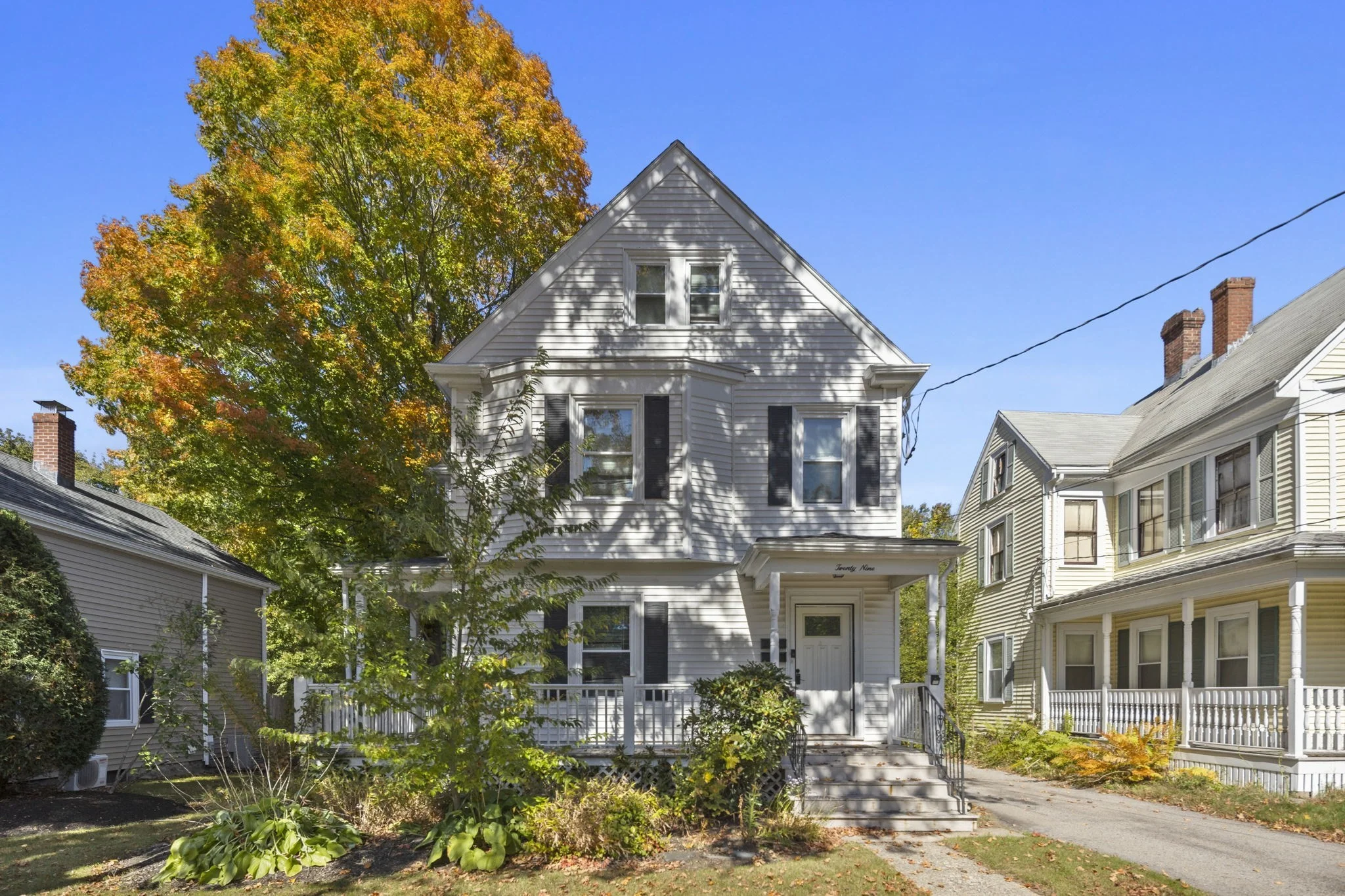 2 bed, 1 bath apartment for rent at 29 Chapman St Unit 1, Canton