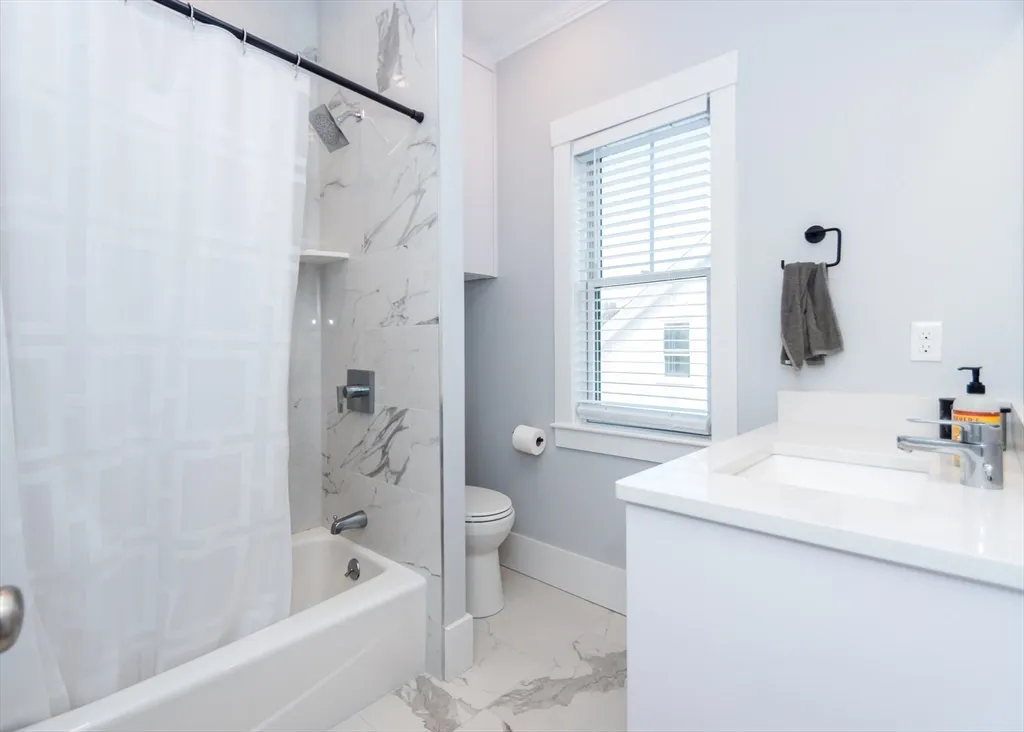 3 bed, 3 bath apartment for rent at 29 Cherry St Unit 2, Waltham — photo 14 of 18