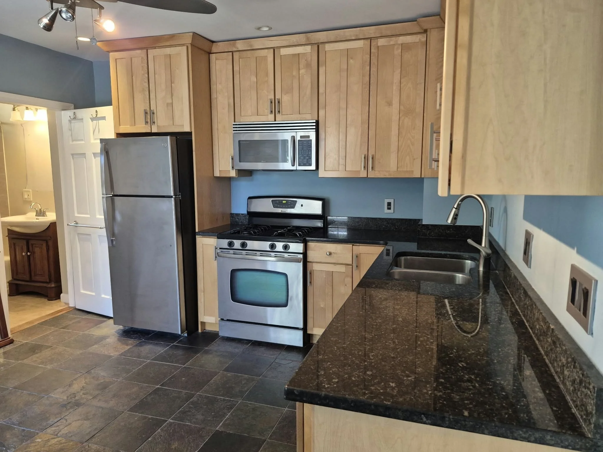 2 bed, 1 bath apartment for rent at 29 Cohasett St Unit 2, Roslindale — photo 3 of 12