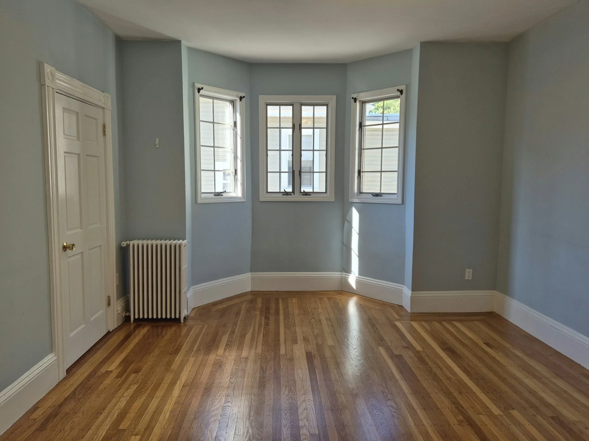 2 bed, 1 bath apartment for rent at 29 Cohasett St Unit 2, Roslindale — photo 4 of 12