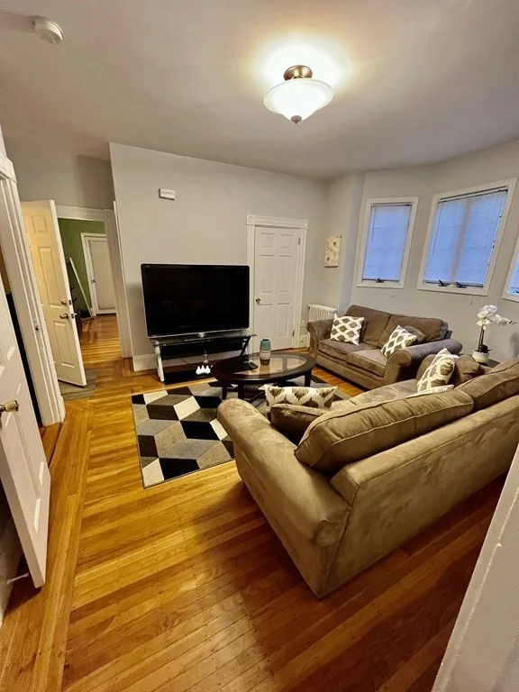 2 bed, 1 bath apartment for rent at 29 Cohasset Unit 2, Roslindale — photo 10 of 26
