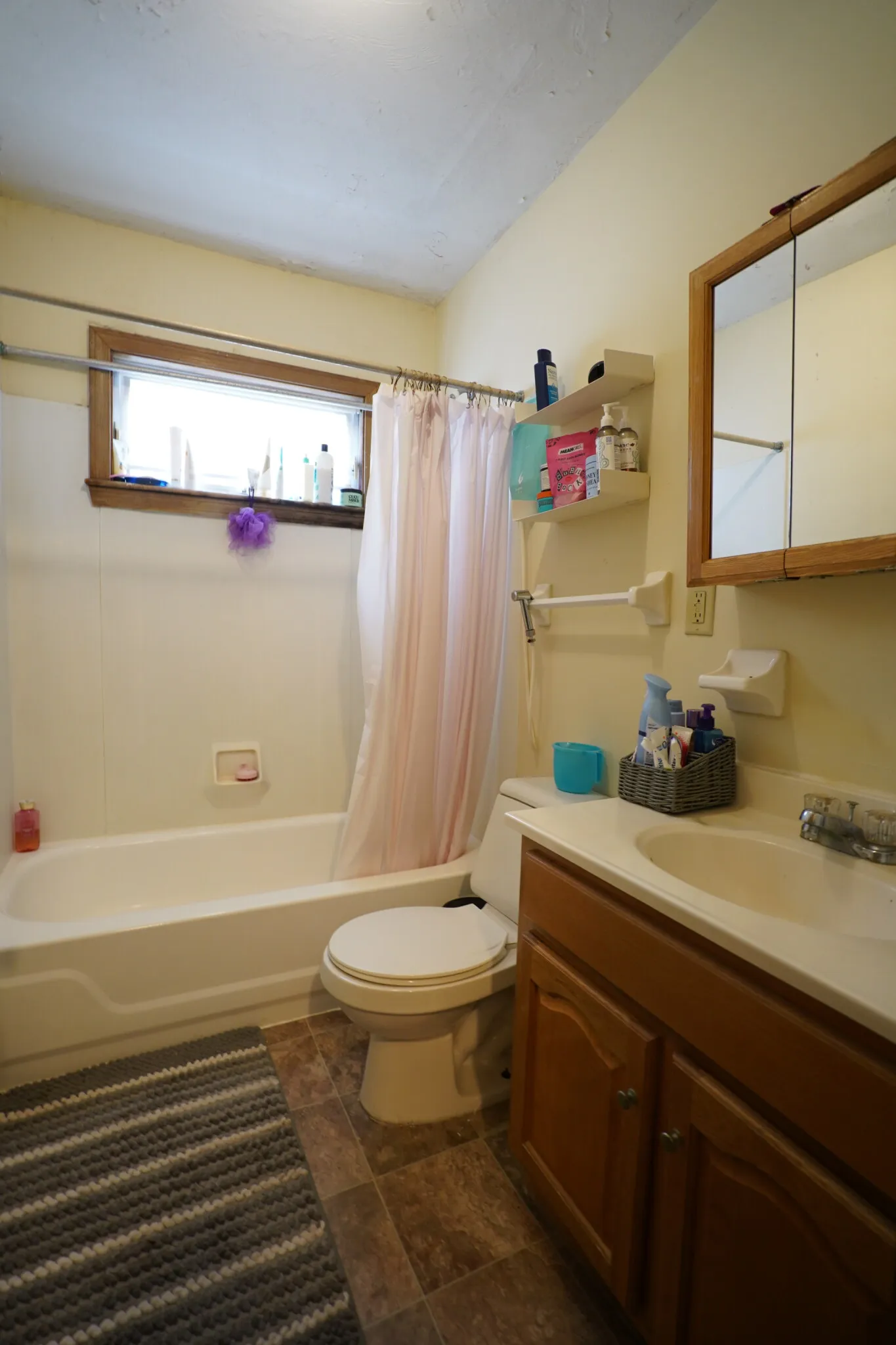 3 bed, 2 bath apartment for rent at 29 Colborne Rd Unit 1, Brighton — photo 4 of 10