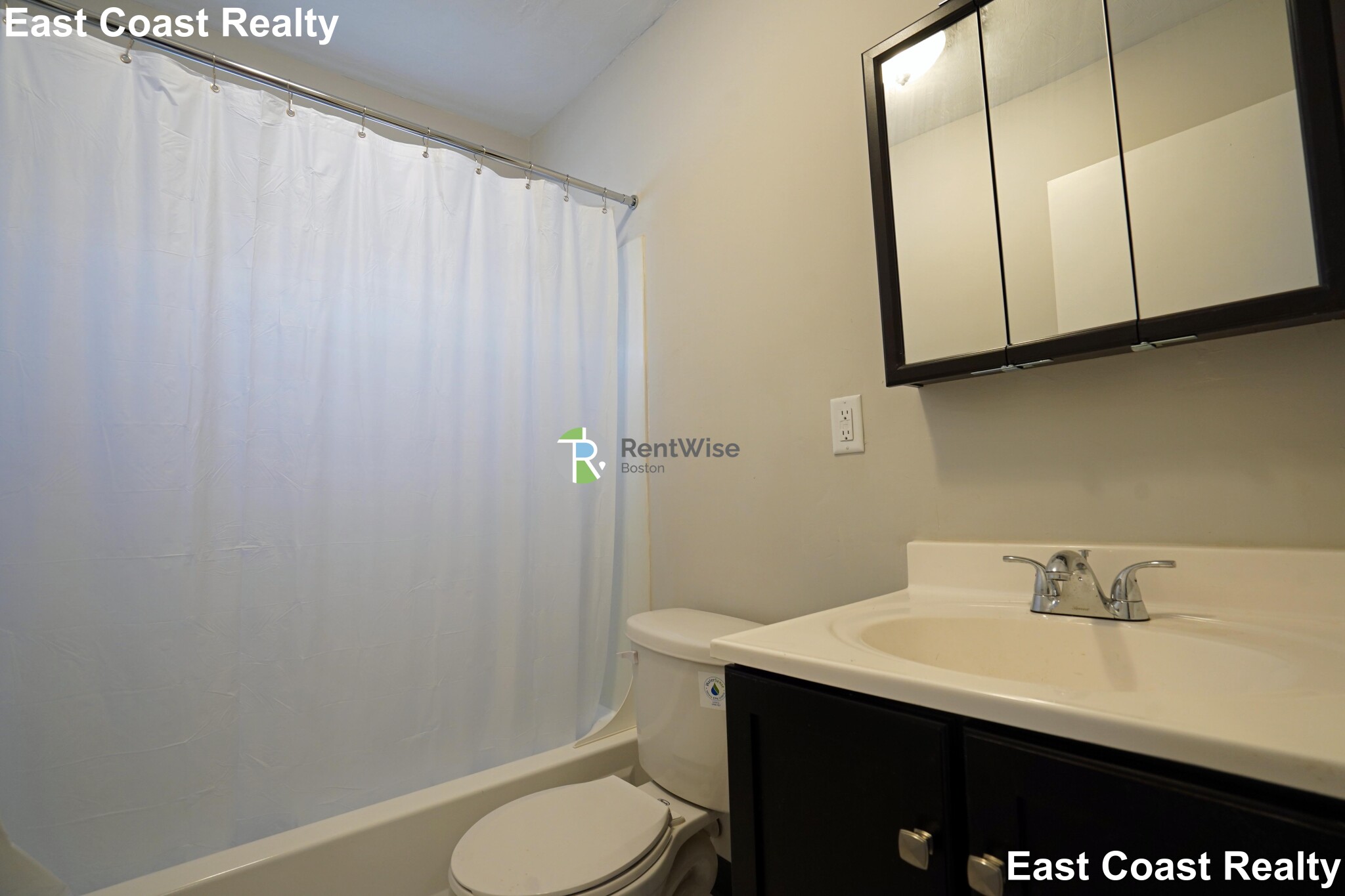 3 bed, 2 bath apartment for rent at 29 Colborne Rd Unit 3, Brighton — photo 23 of 26