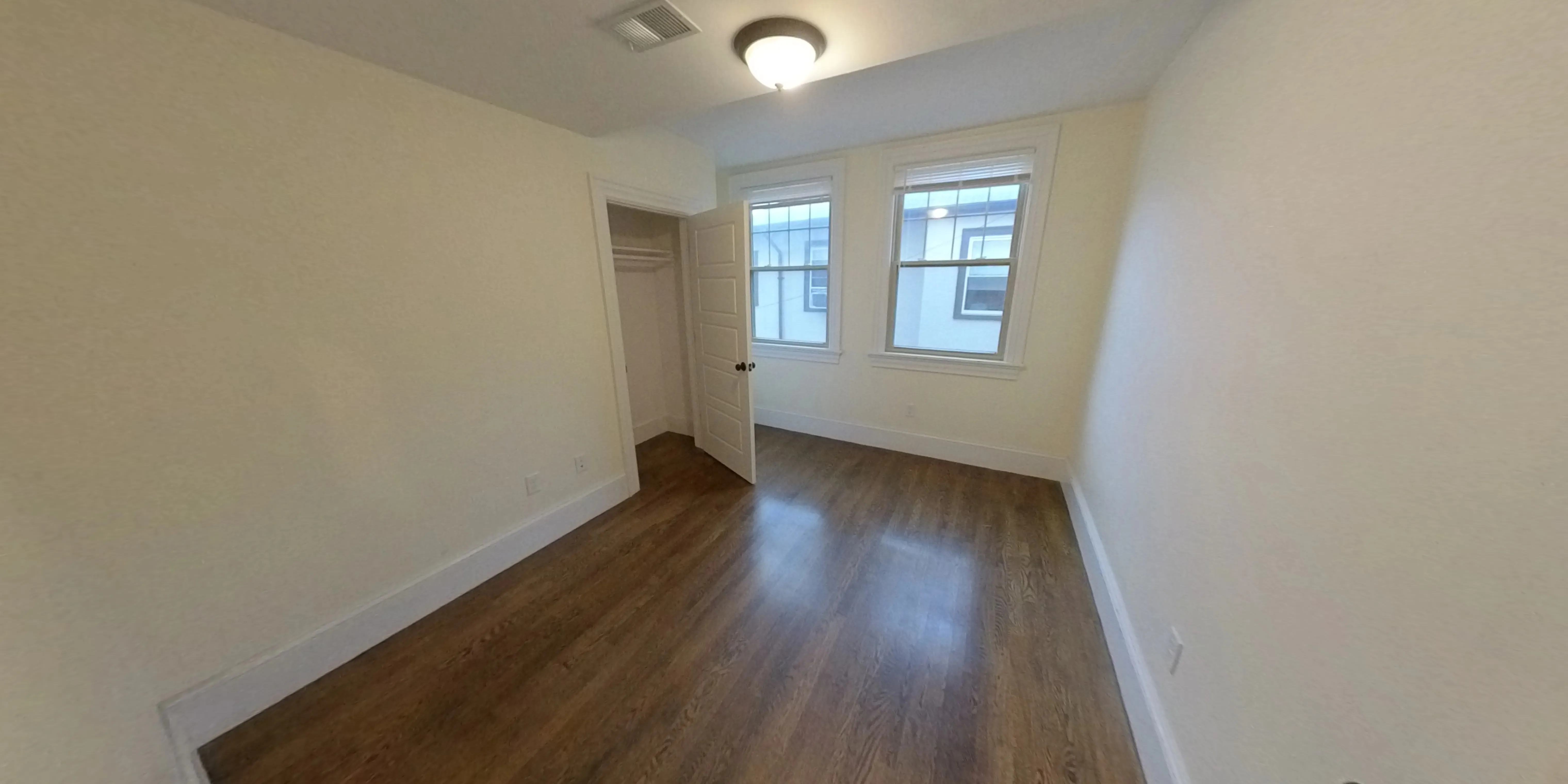 4 bed, 2 bath apartment for rent at 29 Commonwealth Ter Unit 2, Brighton — photo 8 of 9