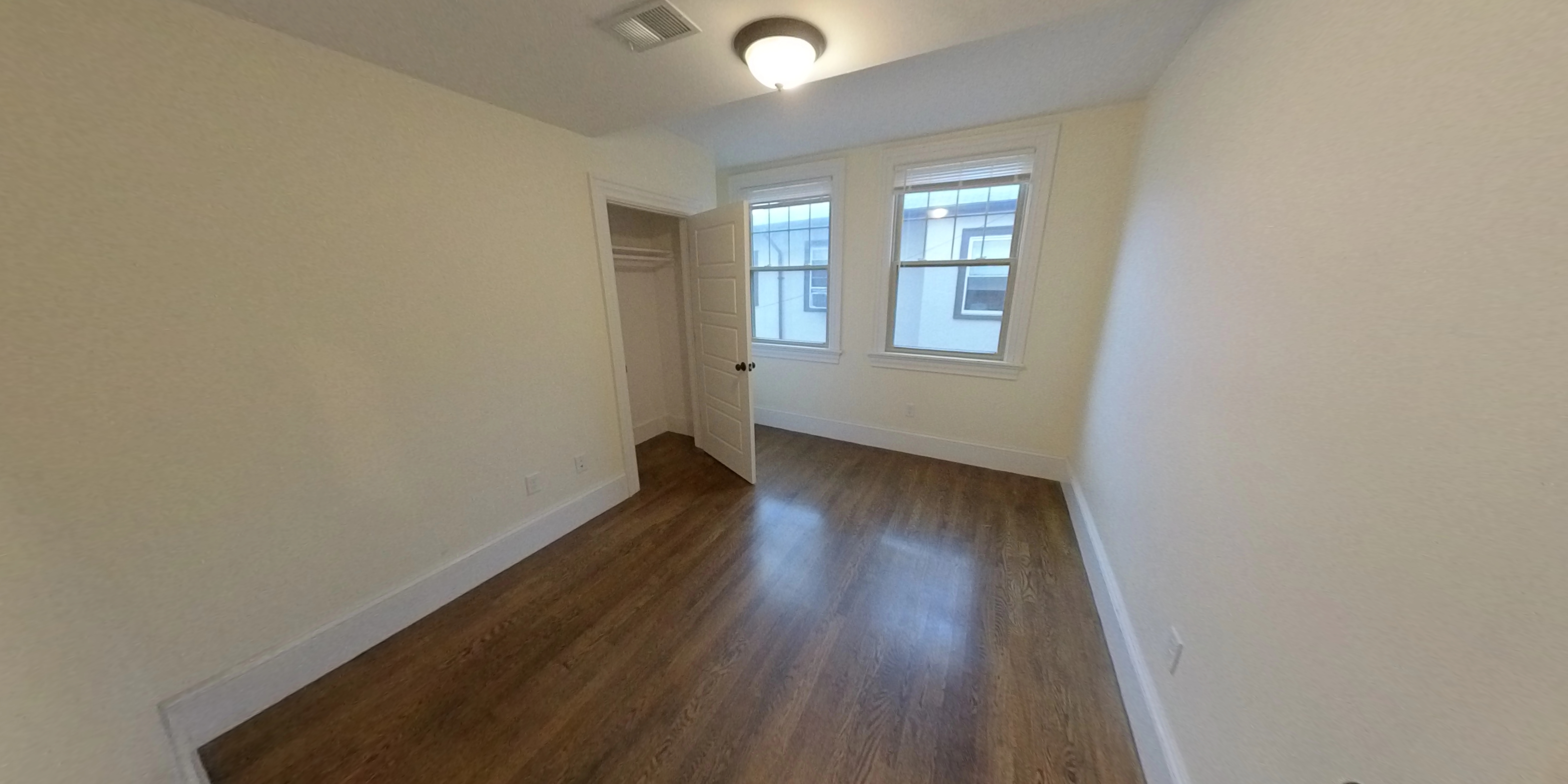4 bed, 2 bath apartment for rent at 29 Commonwealth Ter Unit 2, Brighton — photo 8 of 9