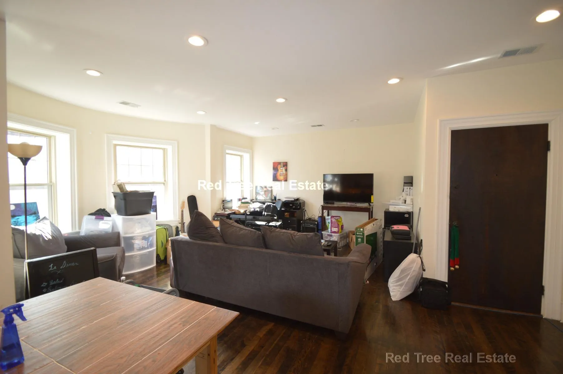 4 bed, 2 bath apartment for rent at 29 Commonwealth Ter Unit 3, Brighton — photo 5 of 22