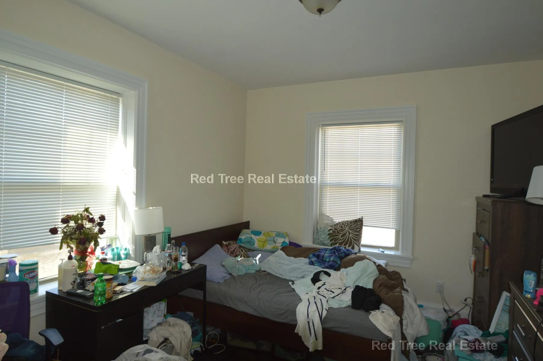 4 bed, 2 bath apartment for rent at 29 Commonwealth Ter Unit 3, Brighton — photo 16 of 22