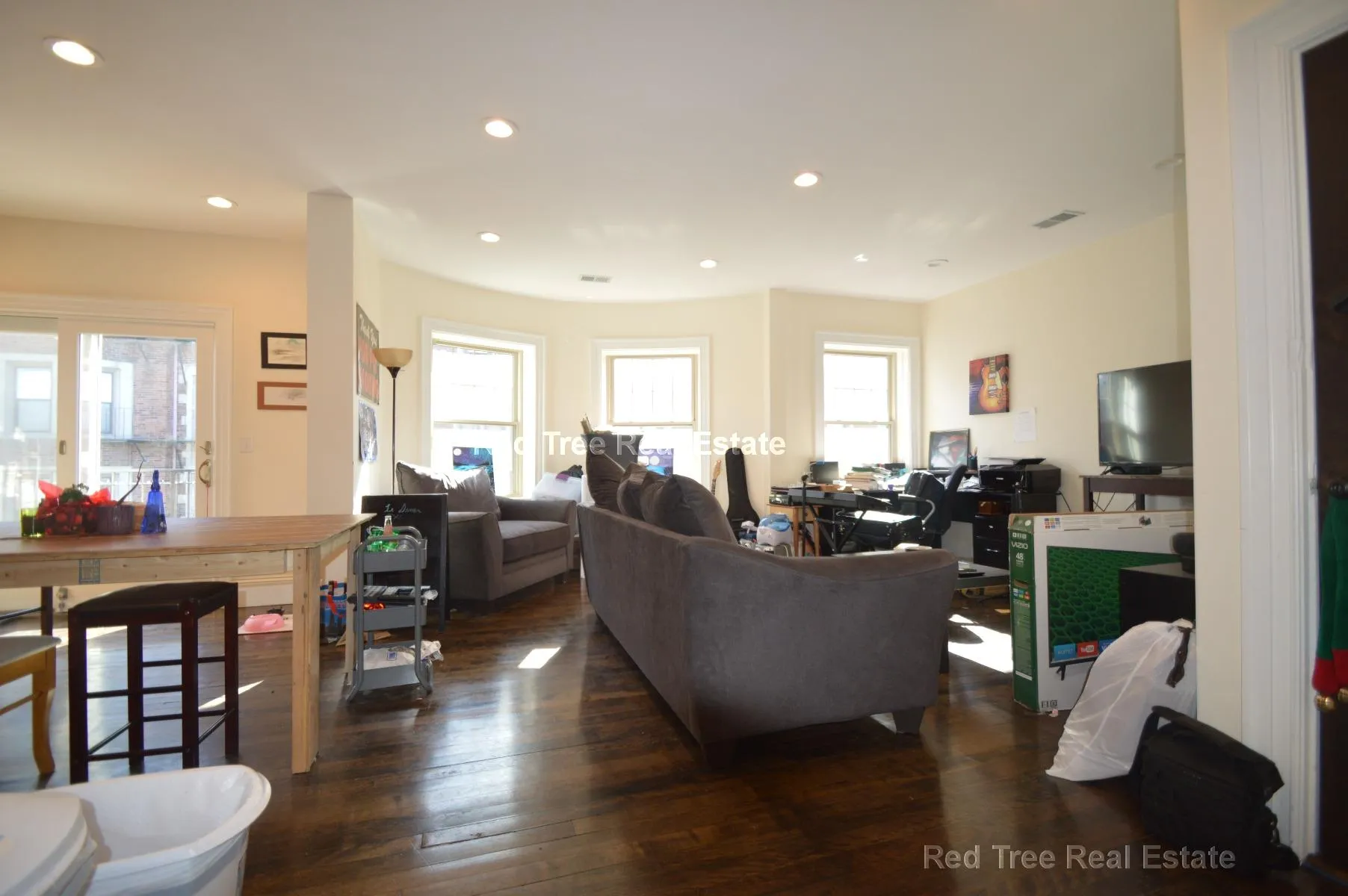 4 bed, 2 bath apartment for rent at 29 Commonwealth Ter Unit 3, Brighton — photo 12 of 22