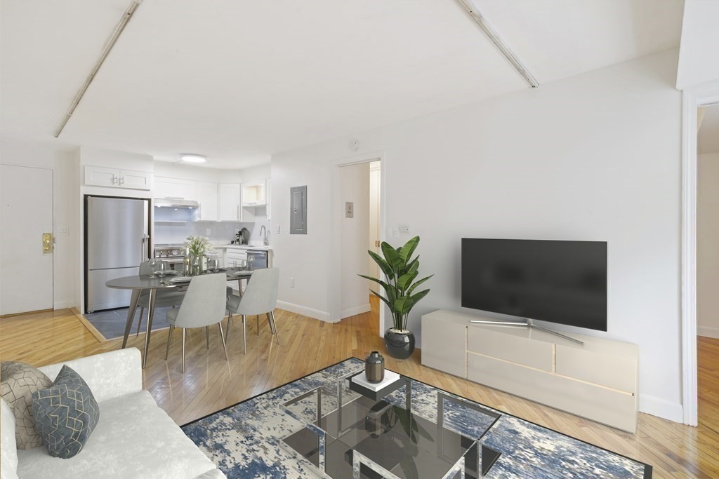 1 bed, 1 bath apartment for rent at 29 Concord Ave Unit 104, Harvard Square — photo 4 of 14