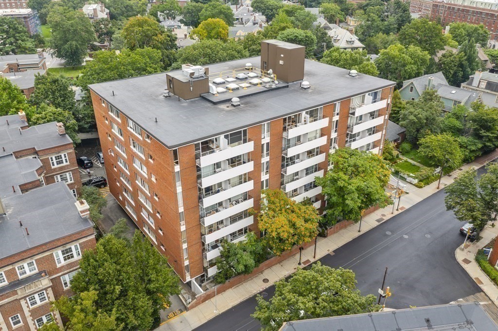 1 bed, 1 bath apartment for rent at 29 Concord Ave Unit 104, Harvard Square — photo 13 of 14