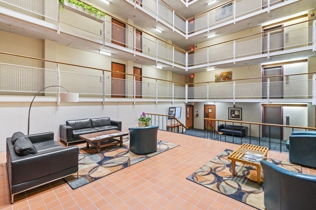 1 bed, 1 bath apartment for rent at 29 Concord Ave Unit 104, Harvard Square — photo 9 of 14