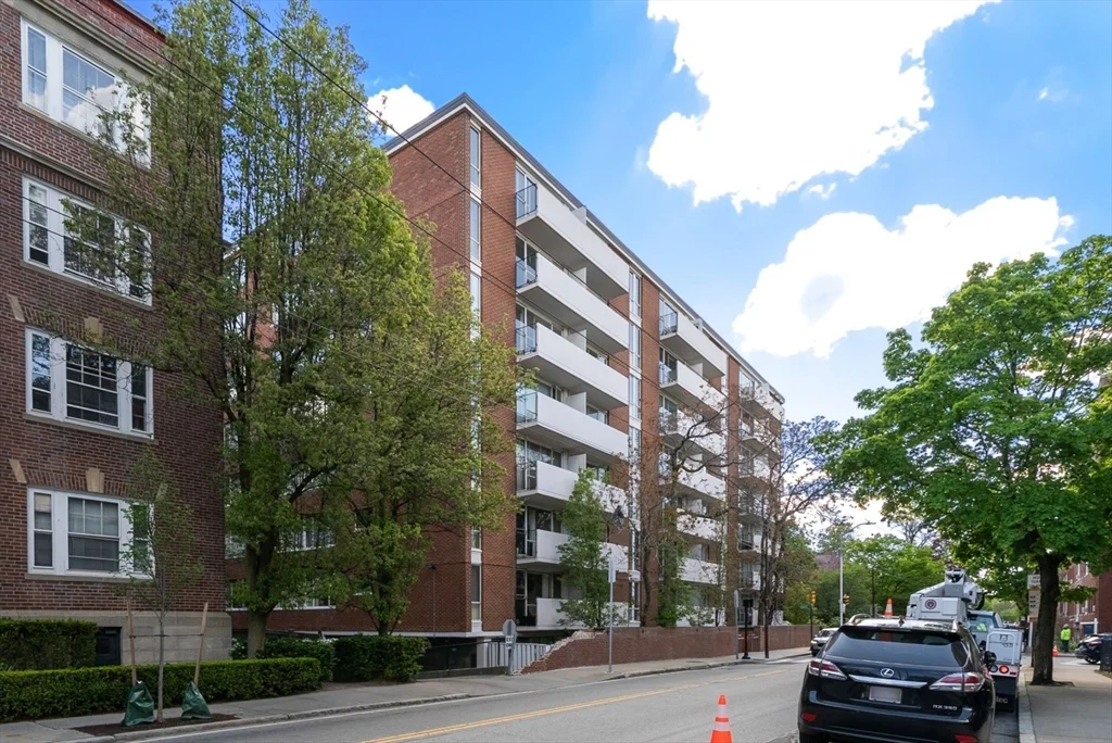 1 bed, 1 bath apartment for rent at 29 Concord Ave Unit 302, Neighborhood Nine — photo 19 of 20