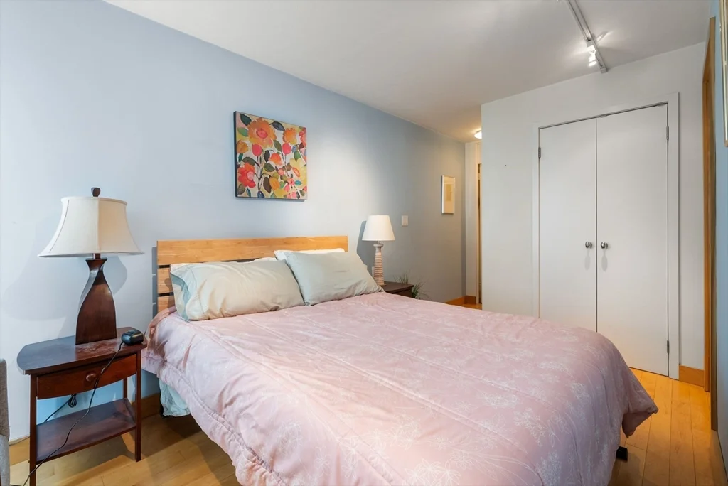 1 bed, 1 bath apartment for rent at 29 Concord Ave Unit 302, Neighborhood Nine — photo 10 of 20