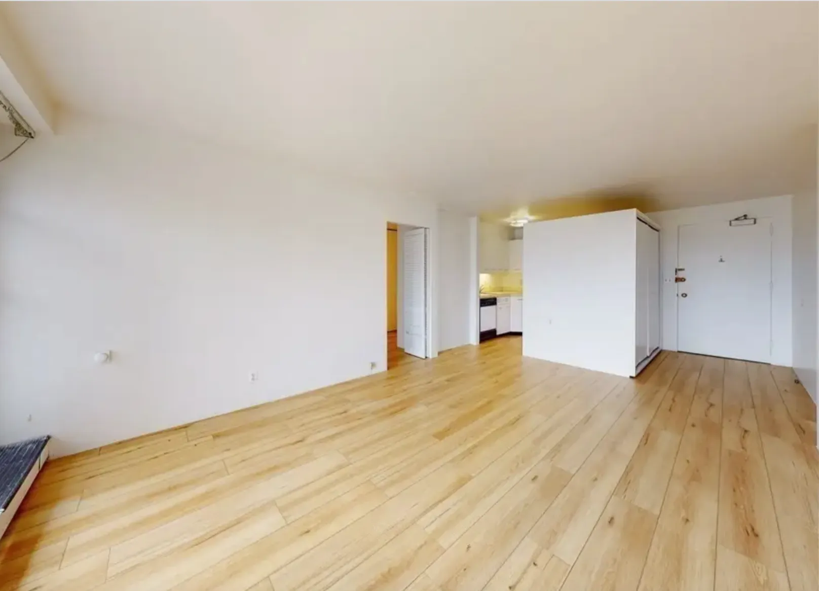 1 bed, 1 bath apartment for rent at 29 Concord Ave Unit 512, Neighborhood Nine — photo 16 of 25