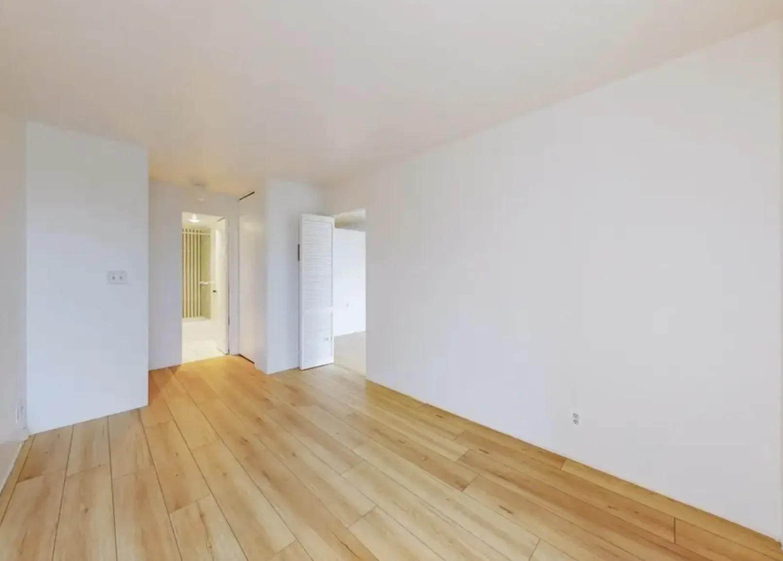 1 bed, 1 bath apartment for rent at 29 Concord Ave Unit 512, Neighborhood Nine — photo 19 of 25