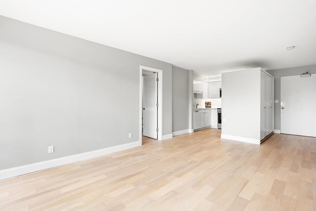 1 bed, 1 bath apartment for rent at 29 Concord Ave Unit 610, Harvard Square — photo 11 of 22