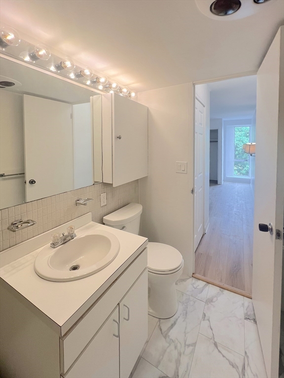 1 bed, 1 bath apartment for rent at 29 Concord Ave Unit 702, Harvard Square — photo 16 of 28