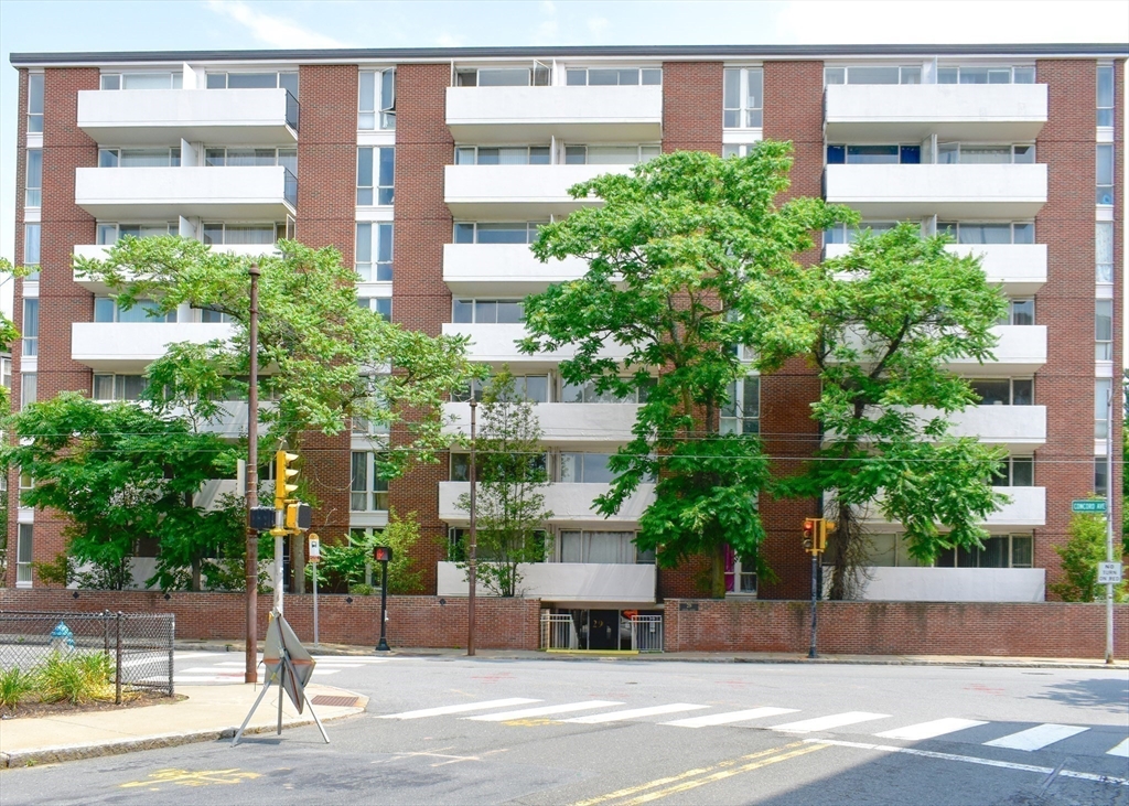 1 bed, 1 bath apartment for rent at 29 Concord Ave Unit 702, Harvard Square — photo 19 of 28