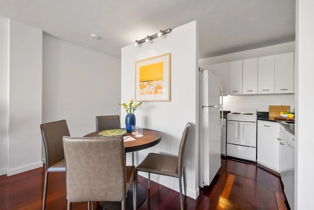 1 bed, 1 bath apartment for rent at 29 Concord Ave Unit 705, Neighborhood Nine — photo 7 of 14