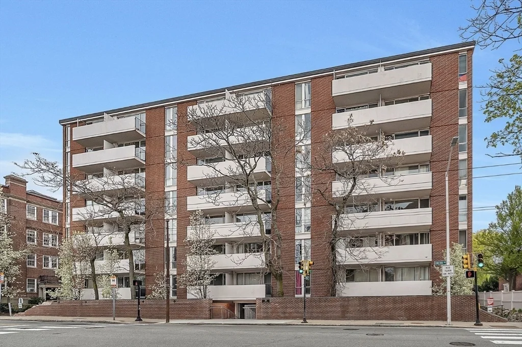 1 bed, 1 bath apartment for rent at 29 Concord Ave Unit 709, Neighborhood Nine — photo 14 of 14