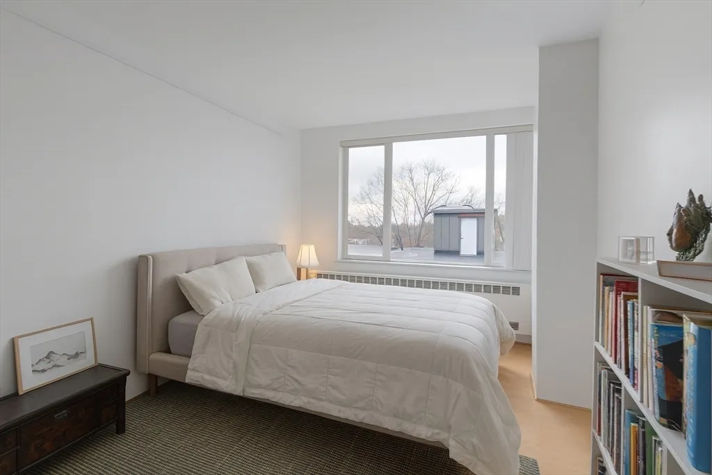 2 bed, 1 bath apartment for rent at 29 Concord Ave Unit 715, Neighborhood Nine — photo 10 of 26