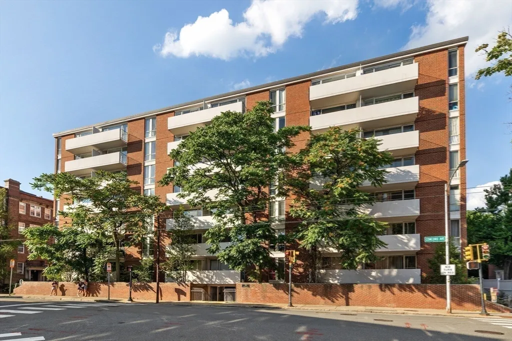 2 bed, 1 bath apartment for rent at 29 Concord Ave Unit 715, Neighborhood Nine — photo 17 of 26