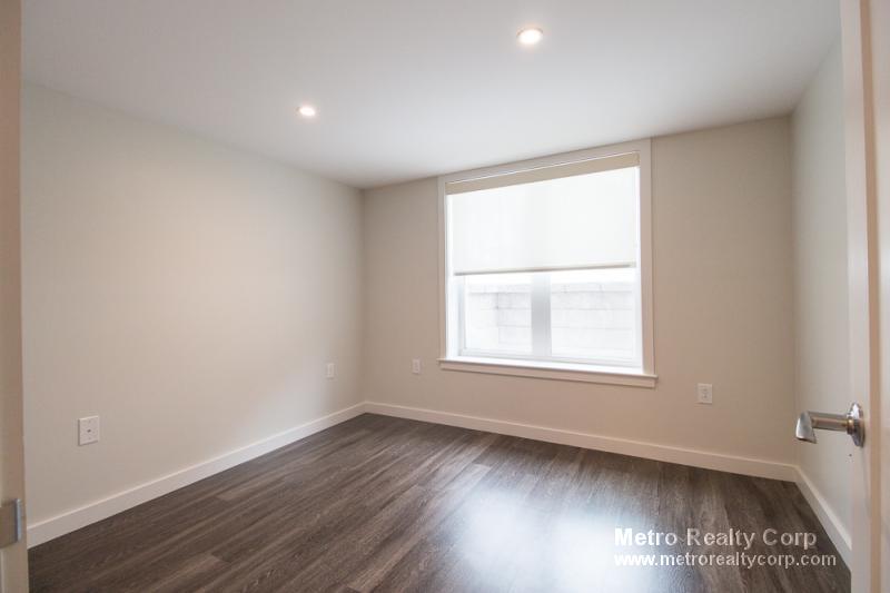 4 bed, 3.5 bath apartment for rent at 29 Cottage Park Ave, North Cambridge — photo 15 of 18