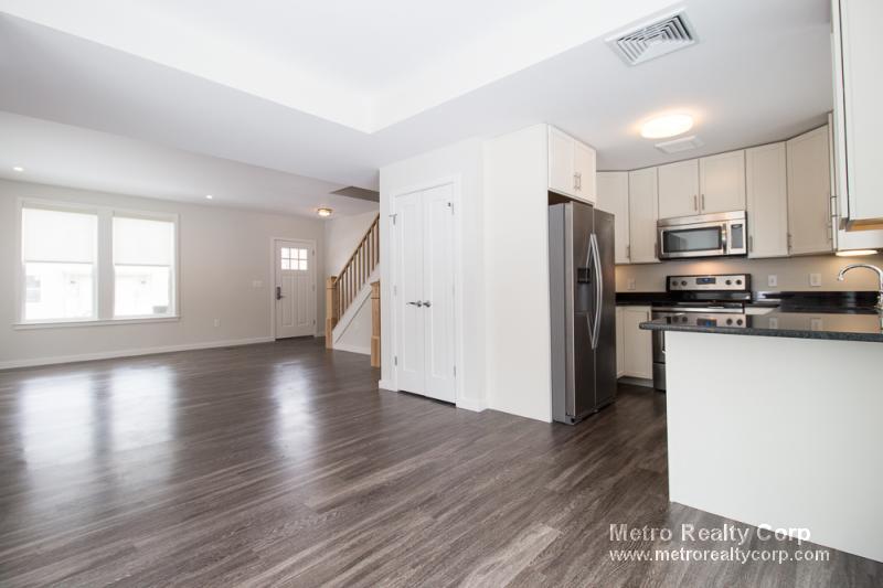 4 bed, 3.5 bath apartment for rent at 29 Cottage Park Ave, North Cambridge — photo 1 of 18