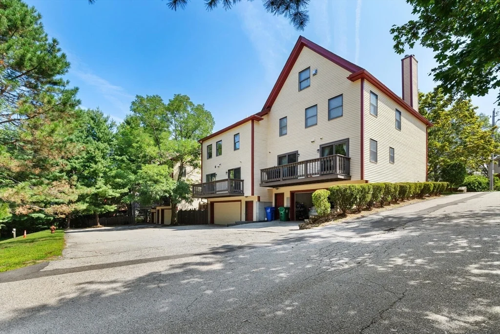 3 bed, 3 bath apartment for rent at 29 Cottage St Unit 29, Newton Upper Falls — photo 31 of 34