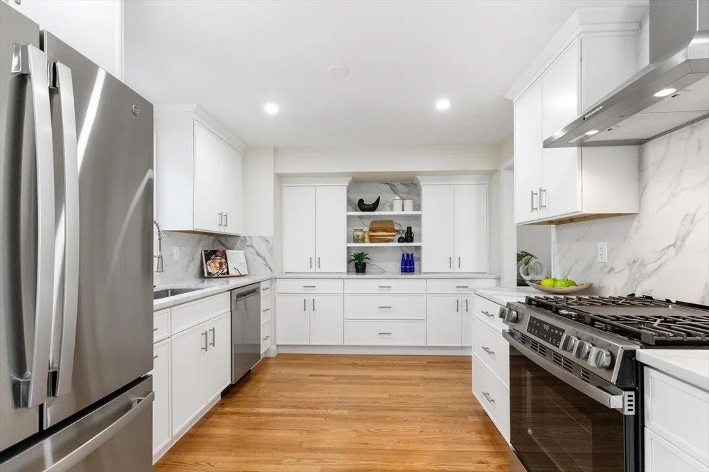 3 bed, 3 bath apartment for rent at 29 Cottage St Unit 29, Newton Upper Falls — photo 11 of 34
