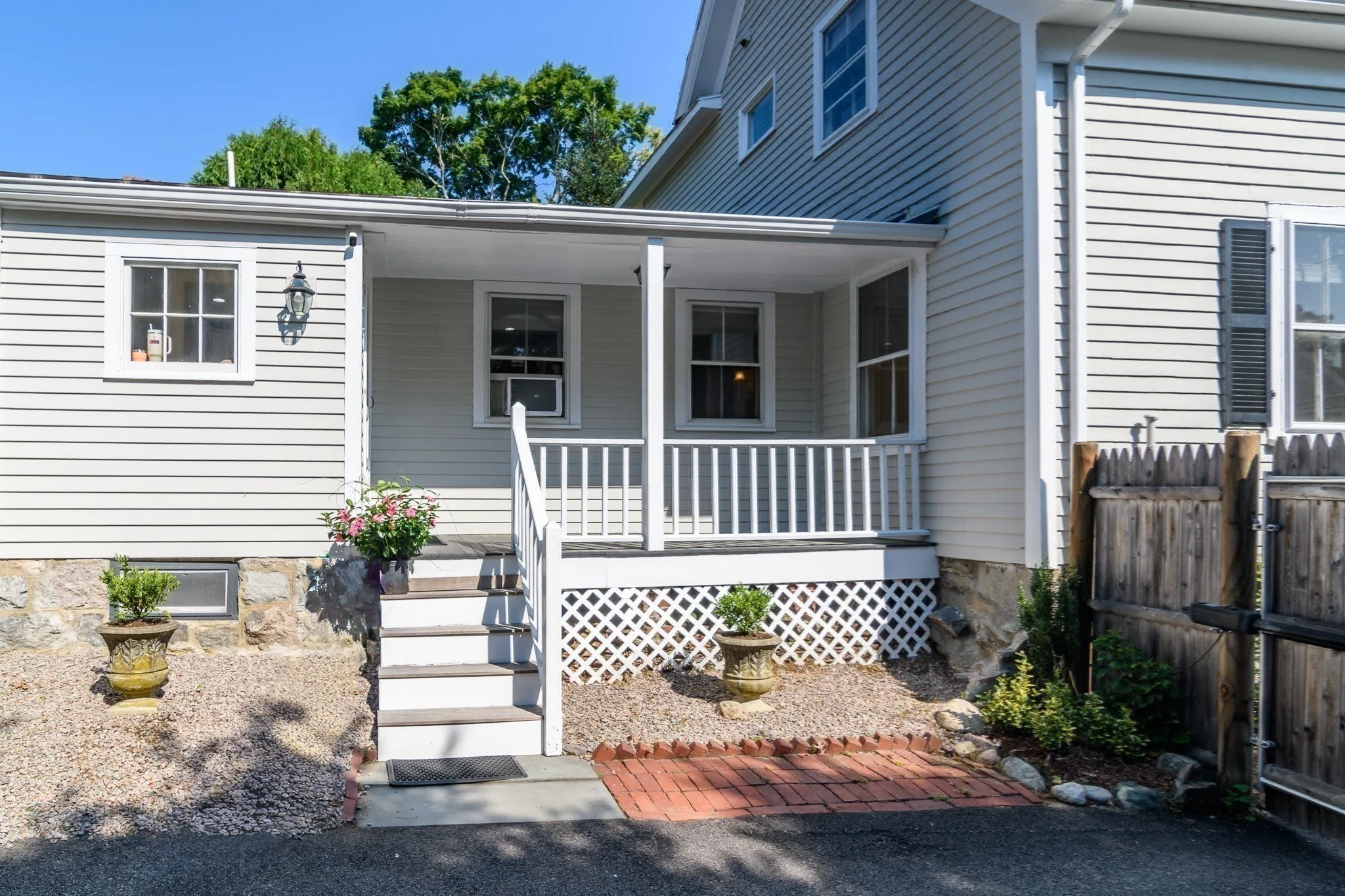 4 bed, 4+ bath apartment for rent at 29 Cottage St, Wellesley — photo 37 of 39