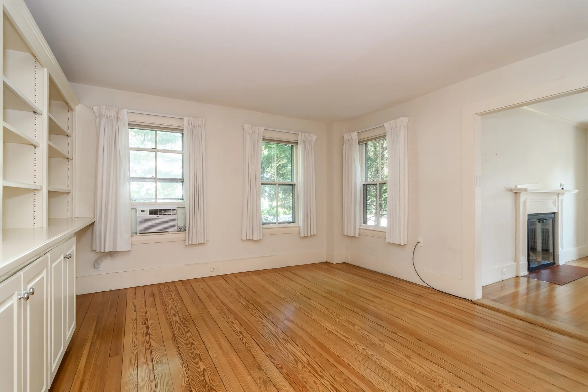 4 bed, 4+ bath apartment for rent at 29 Cottage St, Wellesley — photo 6 of 39