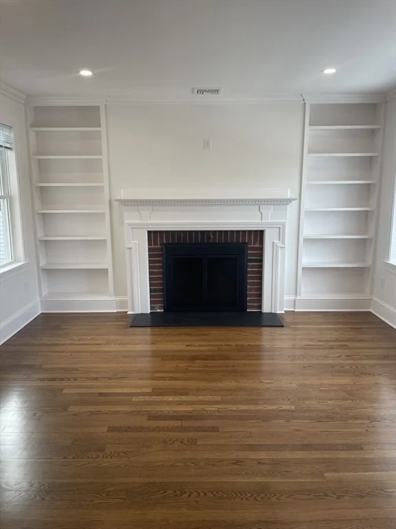 4 bed, 2 bath apartment for rent at 29 Crescent Rd Unit 29, Belmont — photo 4 of 21