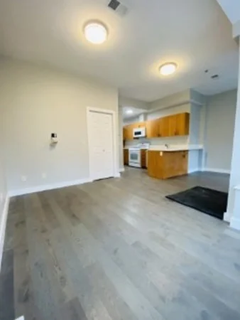 2 bed, 1 bath apartment for rent at 29 Curve St Unit 1, Dedham — photo 2 of 5
