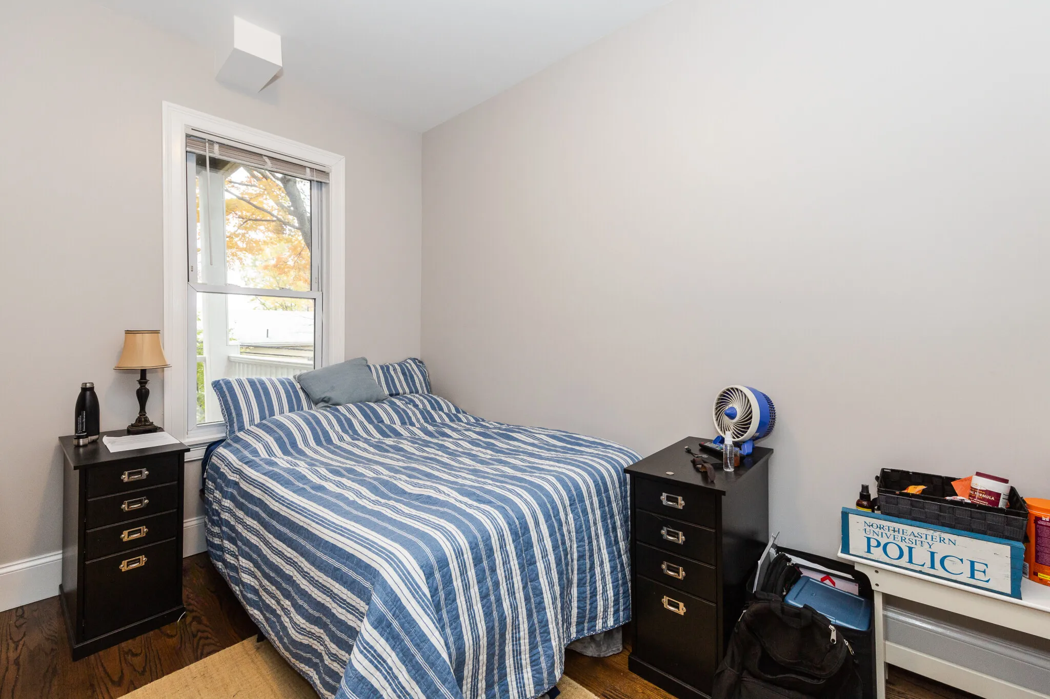 5 bed, 3 bath apartment for rent at 29 Darling St Unit 1, Mission Hill — photo 8 of 13