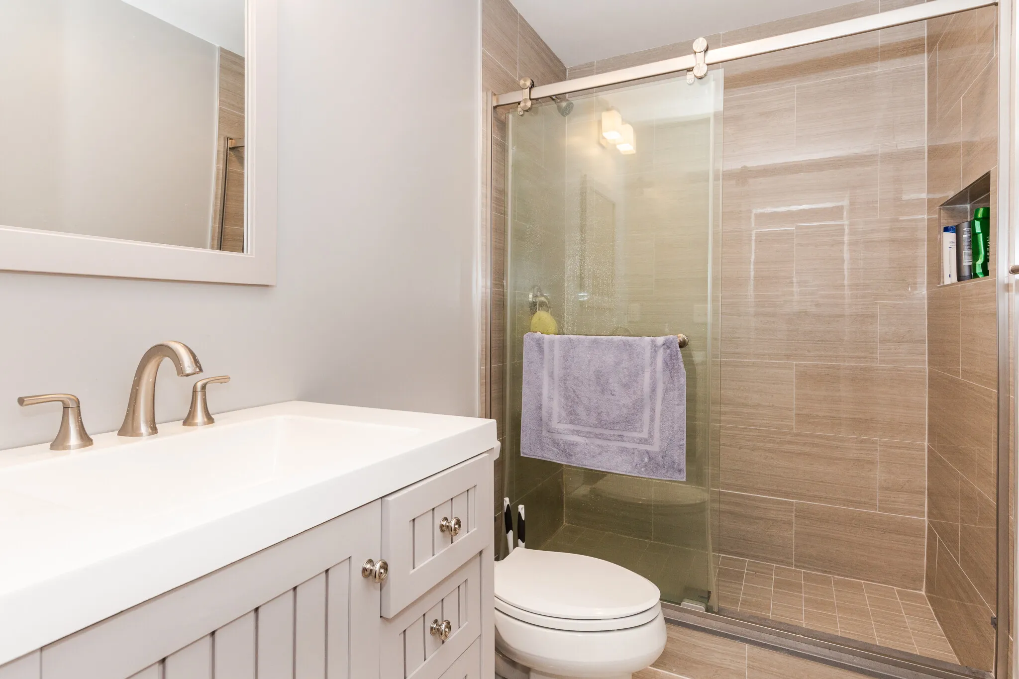 5 bed, 3 bath apartment for rent at 29 Darling St Unit 1, Mission Hill — photo 6 of 13