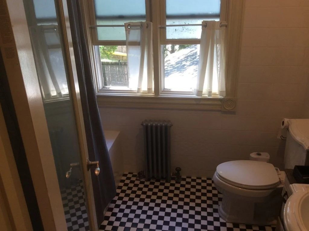 3 bed, 2 bath apartment for rent at 29 Draper St Unit Single Fam, Medford — photo 8 of 9