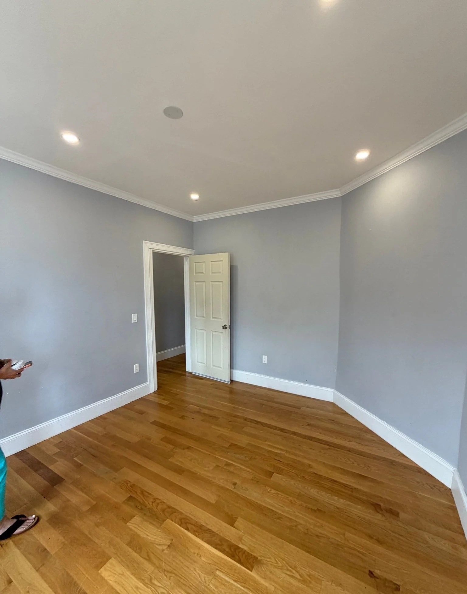 4 bed, 1 bath apartment for rent at 29 East St Unit 2, Dorchester — photo 4 of 15