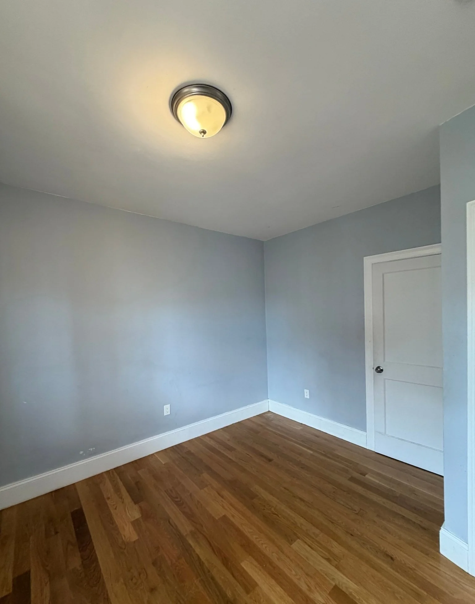4 bed, 1 bath apartment for rent at 29 East St Unit 2, Dorchester — photo 8 of 15
